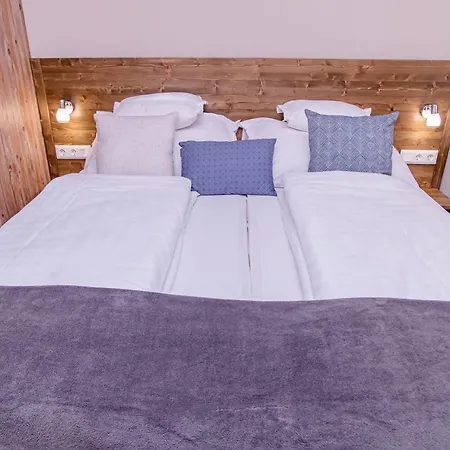 Pensionat Harom A Kislany Panzio Hévíz