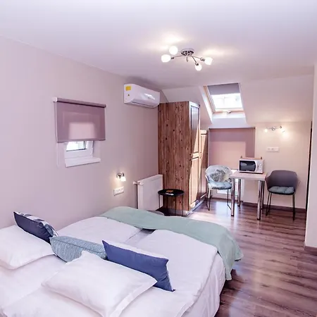 Harom A Kislany Panzio