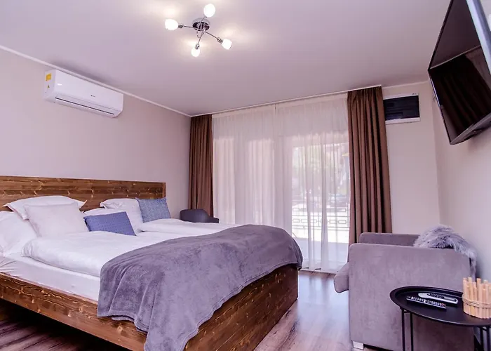 Harom A Kislany Panzio Pensjonat