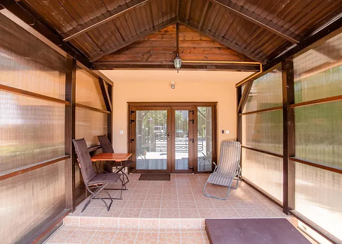 Harom A Kislany Panzio 4* Héviz