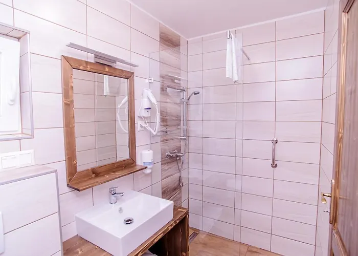 Pensjonat Harom A Kislany Panzio