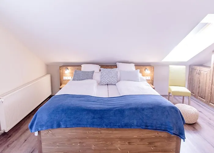 Harom A Kislany Panzio Pensjonat