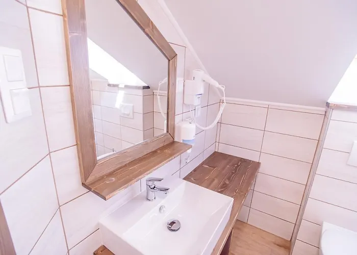 Pensjonat Harom A Kislany Panzio 4*