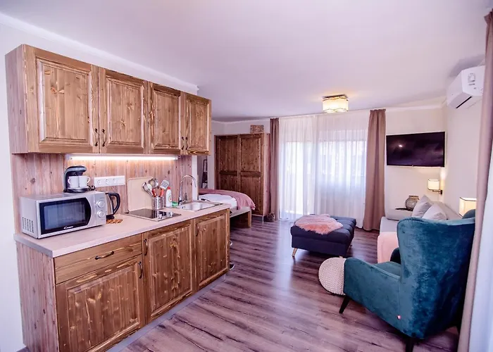 Harom A Kislany Panzio Héviz